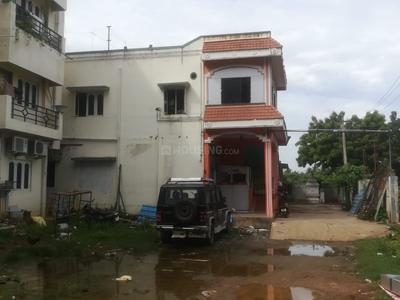 Gallery Cover Image of 2000 Sq.ft 3 BHK Independent House for buy in Selaiyur for 7500000