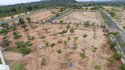https://is1-2.housingcdn.com/01c16c28/34335c9cdaeaab0b72132a4edc0c2eb5/v0/medium/residential_plot-for-sale-ibrahimpatnam_telangana-Hyderabad-plot_view.jpg