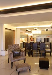 Gallery Cover Image of 2750 Sq.ft 4 BHK Independent Floor for buy in Haripura for 16500000