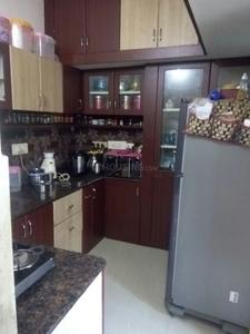 Gallery Cover Image of 850 Sq.ft 2 BHK Apartment for rent in Karayanchavadi for 10000