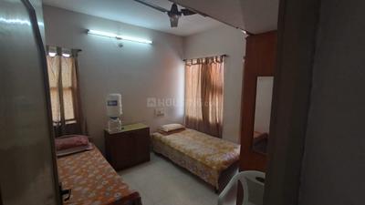 जोगुपल्या में एबोनी वुड्स में बेडरूम की तस्वीर