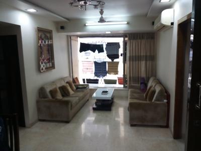 Gallery Cover Image of 1100 Sq.ft 2 BHK Apartment for buy in Vile Parle East for 35000000