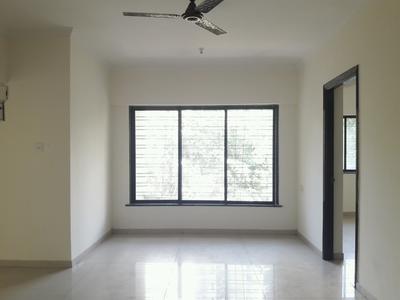 Gallery Cover Image of 1650 Sq.ft 3 BHK Apartment for buy in Kandivali West for 24000000