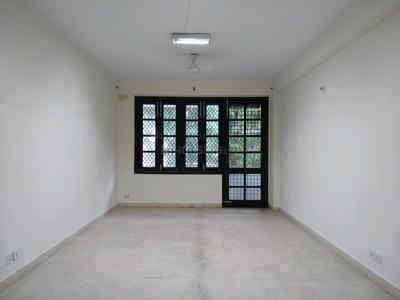 Gallery Cover Image of 2700 Sq.ft 3 BHK Independent Floor for buy in Sector 39 for 15000000