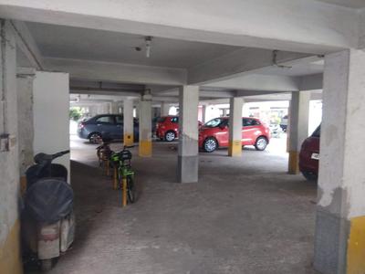 Gallery Cover Image of 1350 Sq.ft 3 BHK Apartment for rent in Maheshtala for 26000