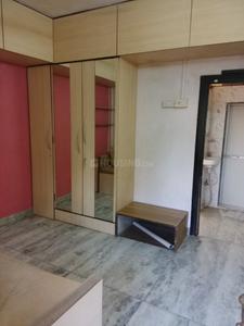 Gallery Cover Image of 400 Sq.ft 1 RK Apartment for buy in Santacruz West for 6500000
