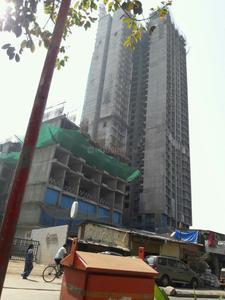Gallery Cover Image of 1600 Sq.ft 3 BHK Apartment for buy in Kandivali West for 20500000