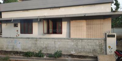 Gallery Cover Image of 1000 Sq.ft 2 BHK Independent House for buy in Aranattukara for 1900000