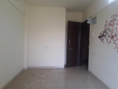 Gallery Cover Image of 650 Sq.ft 1 BHK Apartment for buy in Seawoods for 8000000