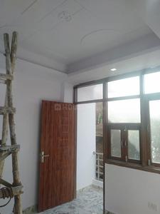 Gallery Cover Image of 675 Sq.ft 2 BHK Independent Floor for buy in Jamia Nagar for 3200000