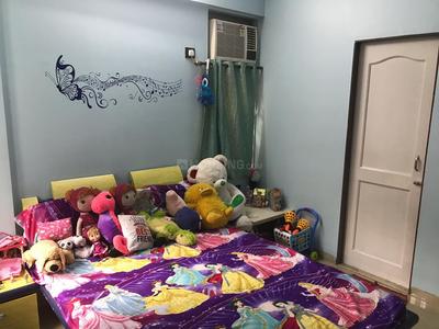 Gallery Cover Image of 550 Sq.ft 2 BHK Apartment for rent in Hiranandani Estate for 23000
