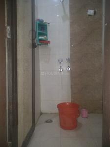 Bathroom Image of Pooja PG in Sector 17