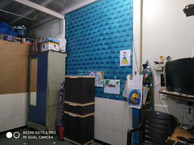 Gallery Cover Image of 550 Sq.ft 2 BHK Independent House for buy in Malad East for 4500000