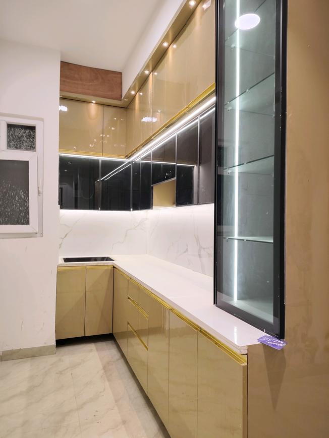 Vihaan Valencia - Image 16