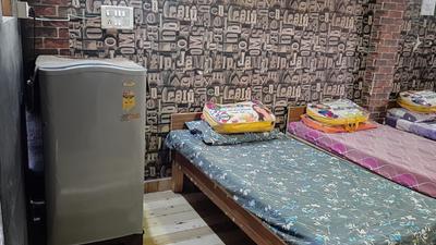 Balcony Image of Jai Guru Ji Boys Accoumantation Services in Dwarka Mor