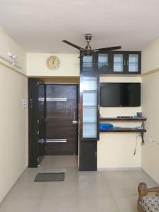 Gallery Cover Image of 676 Sq.ft 1 BHK Apartment for rent in Seawoods for 22000