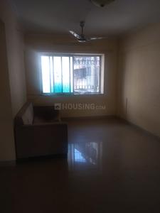 Gallery Cover Image of 1000 Sq.ft 2 BHK Apartment for buy in Dadar West for 31000000
