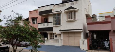 Gallery Cover Image of 7500 Sq.ft 4 BHK Independent House for buy in Sriramapura for 14000000