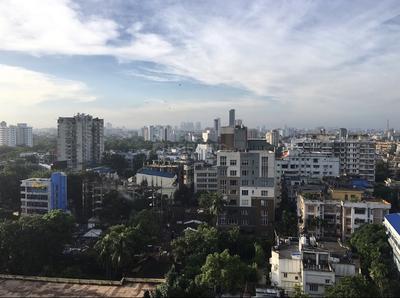 Gallery Cover Image of 2200 Sq.ft 5 BHK Independent Floor for rent in Ballygunge for 115000