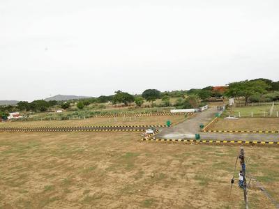 Gallery Cover Image of Sq.ft Residential Plot for buy in Gerugambakkam for 2400000