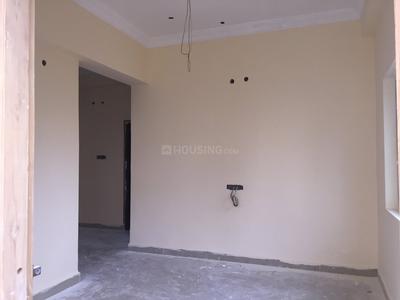 Gallery Cover Image of 1013 Sq.ft 2 BHK Apartment for buy in Pragathi Nagar for 3800000