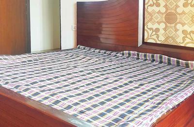 Gallery Cover Image of 1150 Sq.ft 2 BHK Apartment for rent in Sector 78 for 21500