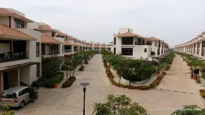 4 BHK Villa