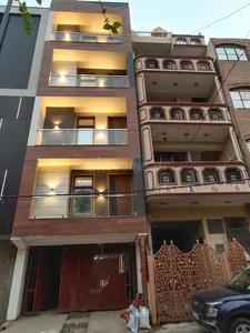 Gallery Cover Image of 1000 Sq.ft 2 BHK Independent Floor for buy in Hari Nagar for 10000000