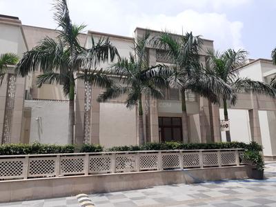 Gallery Cover Image of 7000 Sq.ft 4 BHK Villa for buy in SS Hibiscus New Villas, Sector 50 for 65000000