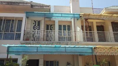 Gallery Cover Image of 840 Sq.ft 3 BHK Independent House for buy in Baghmugalia for 4000000