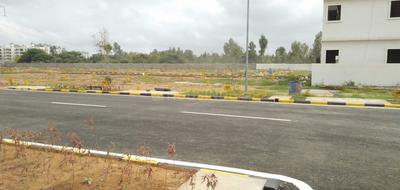Gallery Cover Image of Sq.ft Residential Plot for buy in Rayasandra for 5385214