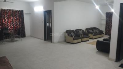 Gallery Cover Image of 1850 Sq.ft 3 BHK Apartment for rent in TATA Blue Hills, Yerawada for 55000