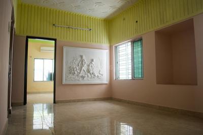 Gallery Cover Image of 850 Sq.ft 2 BHK Independent Floor for rent in Baguiati for 9500