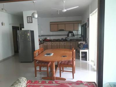 Gallery Cover Image of 2315 Sq.ft 3 BHK Apartment for buy in Bhayli for 6200000