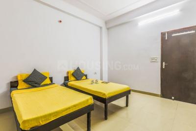 Bedroom Image of Oyo Life Ol_grg1980 in Sector 38