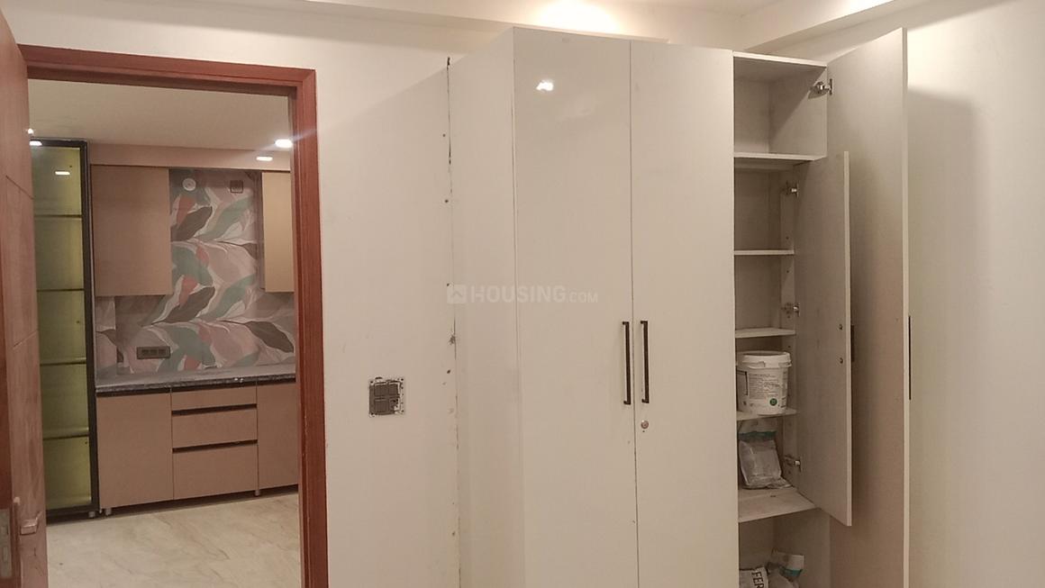 Green Pike Apartments - Image 6