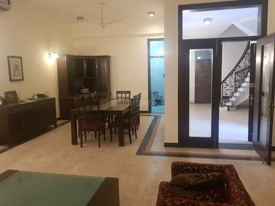 5 BHK Independent House
