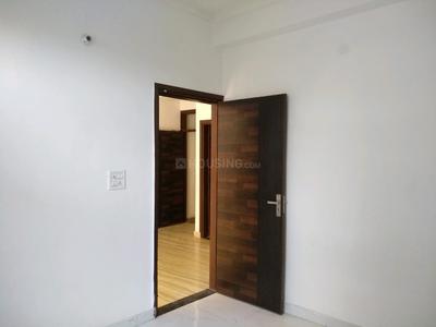 Gallery Cover Image of 750 Sq.ft 2 BHK Independent Floor for buy in Mehrauli for 2600000