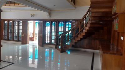 Gallery Cover Image of 4500 Sq.ft 5 BHK Independent House for buy in Poojapura for 22500000