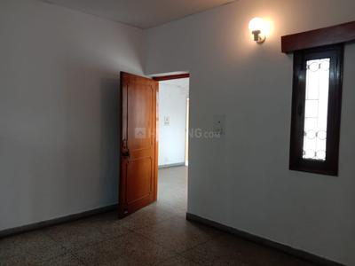 Gallery Cover Image of 950 Sq.ft 2 BHK Independent Floor for buy in Vasant Kunj for 14000000