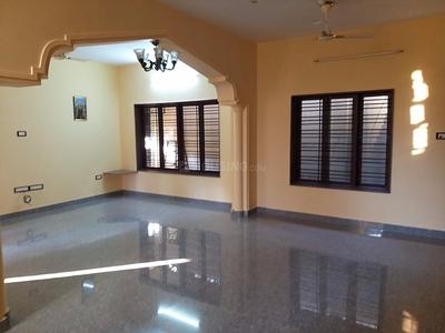 Gallery Cover Image of 3000 Sq.ft 3 BHK Independent House for rent in Thippasandra for 55000