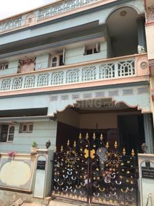 5+ BHK Independent House
