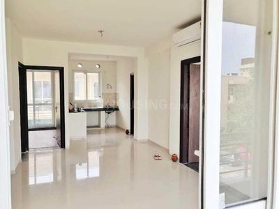Gallery Cover Image of 1260 Sq.ft 2 BHK Apartment for buy in BPTP Discovery Park, Sector 80 for 4700000