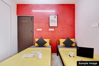 Hall Image of Oyo Life Ol_del2568 in Malka Ganj
