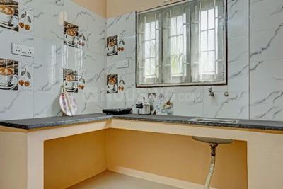 Kitchen Image of Oyo Life Ol_chn1435 in Ramapuram