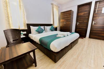Bedroom Image of Red Saffron PG Sec 45 Gurgaon in Sector 45
