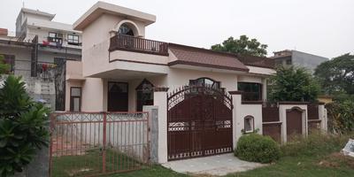 Gallery Cover Image of 1245 Sq.ft 3 BHK Independent House for buy in Delta II Greater Noida for 10500000