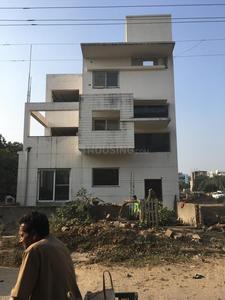 5+ BHK Independent House