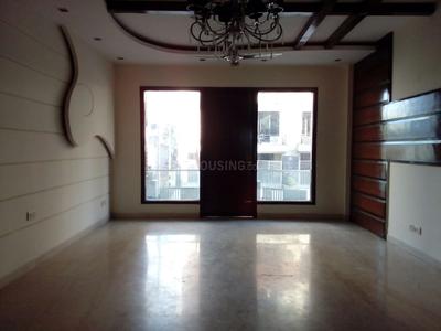 Gallery Cover Image of 3000 Sq.ft 3 BHK Independent Floor for buy in Jasola Vihar for 30000000