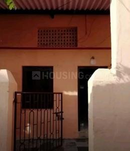 Gallery Cover Image of 300 Sq.ft 1 BHK Independent House for buy in Krishna Nagar for 1300000